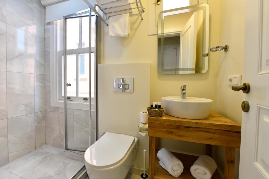 Agras Hotel photo
