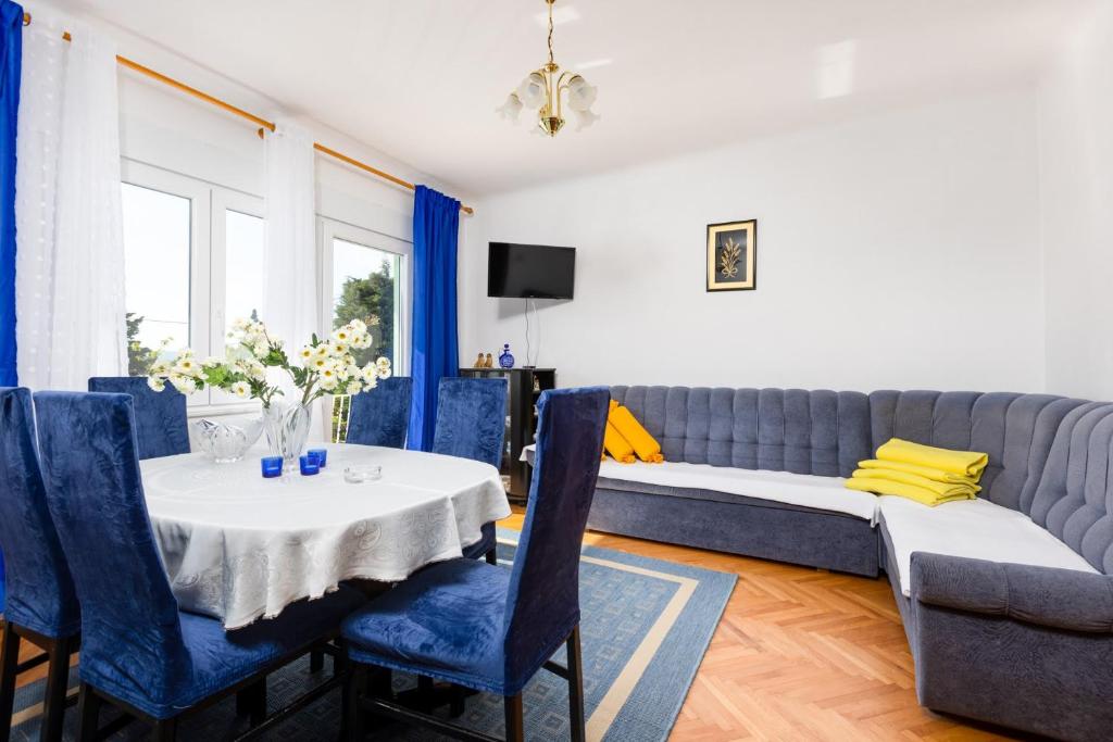 Apartment AdriaHouse, Punat