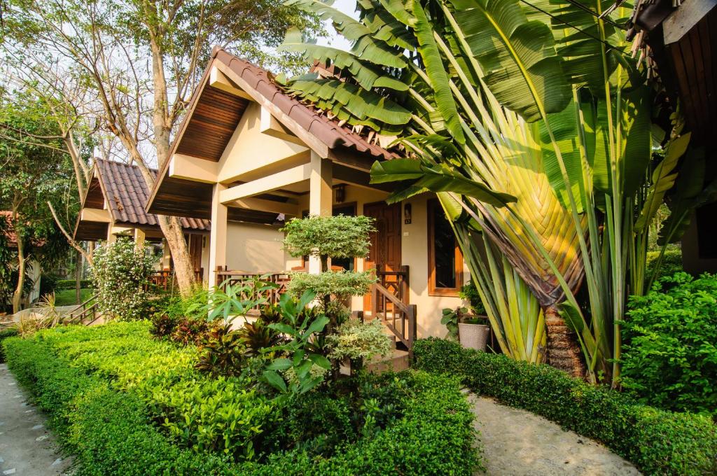 ทางเข้า