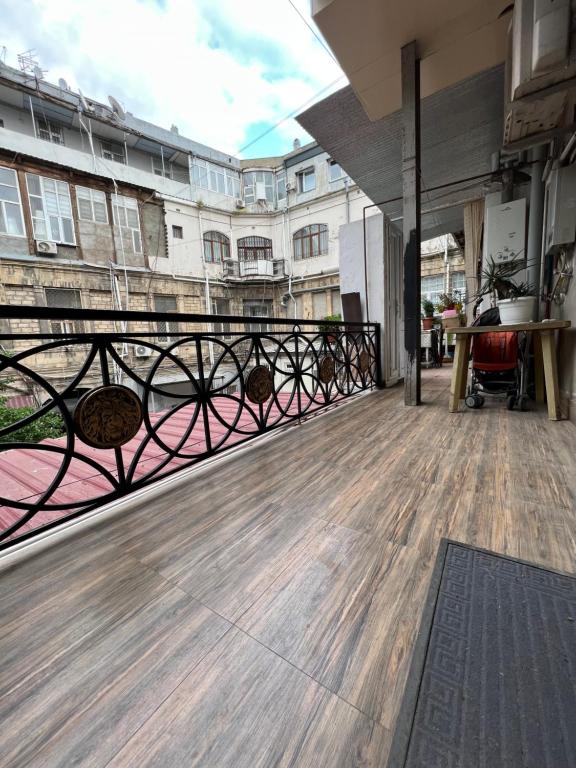 Cozy apartment at the center of Baku photo