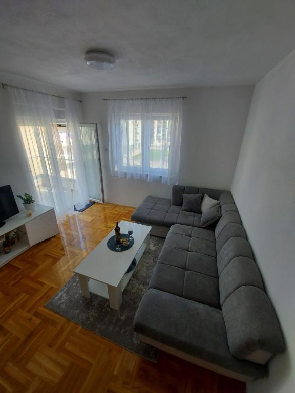 DIX Apartments - 5