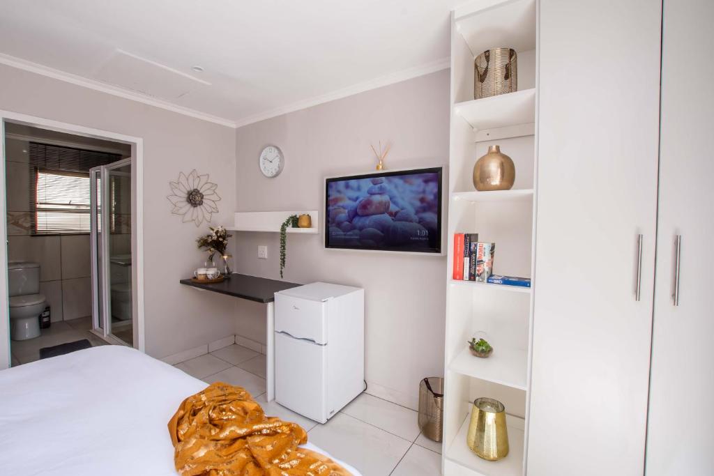 Prestigious Apartments photo