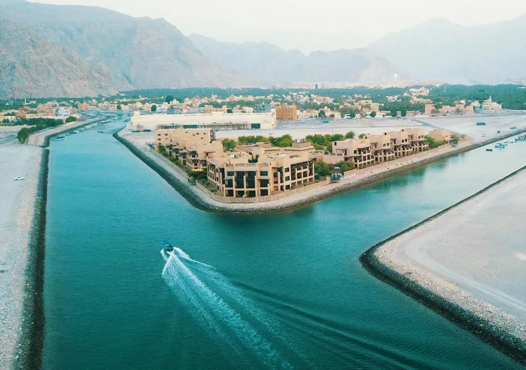 Atana Musandam Resort, hotel in Khasab