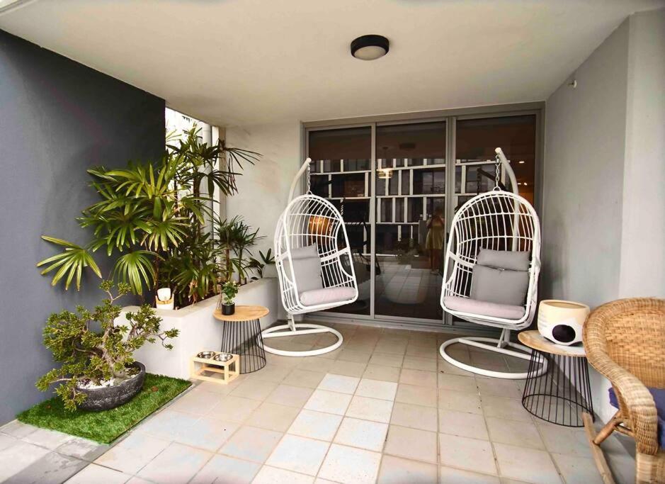 St Johns Apartment 3 Bed 2.5 Bath 2 CarPark Brisbane CBD photo