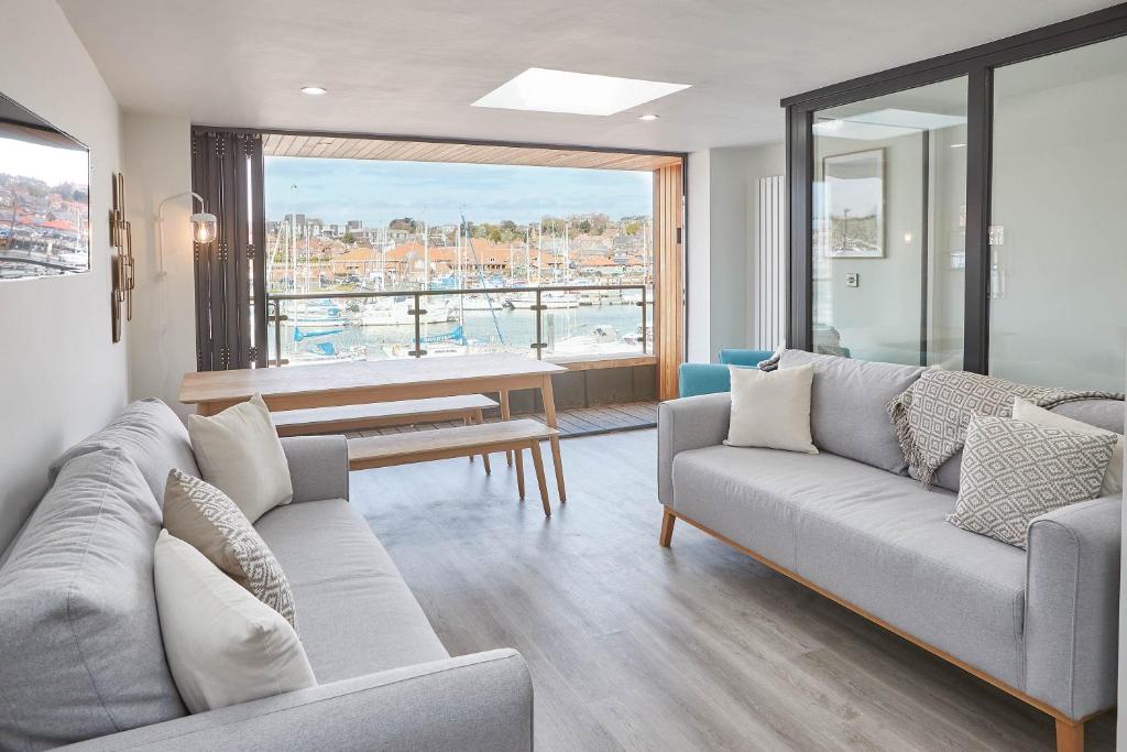 Host & Stay - Coastal Townhouse, Whitby