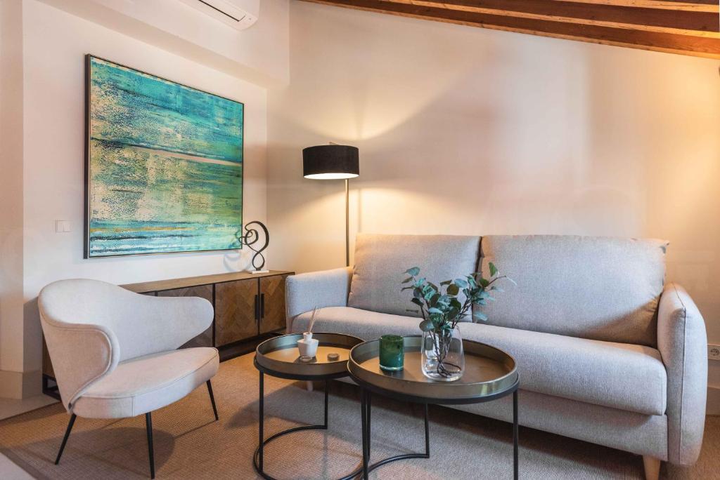 Superb mediterranean attic in the heart of Malaga by REMS - 2