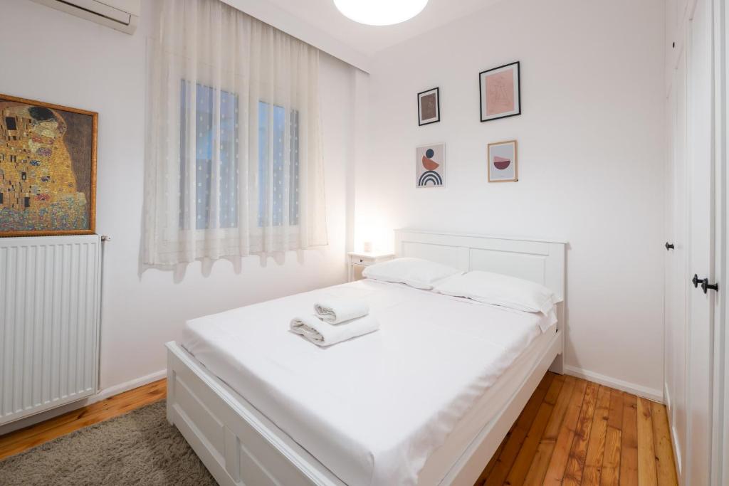 Ikos central spacious apartment photo