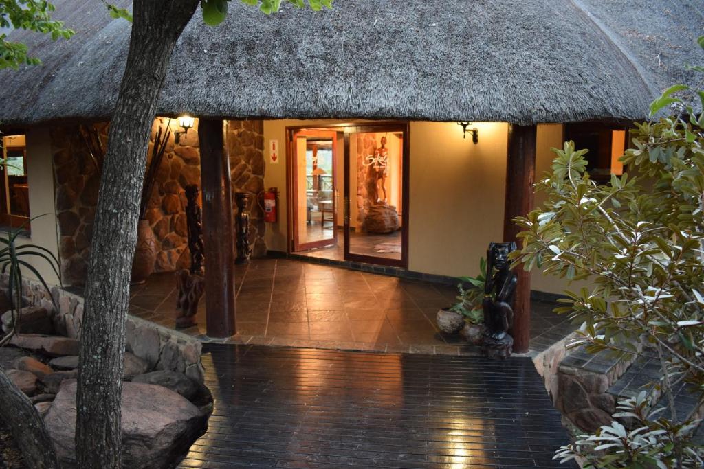 Sekala Private Game Lodge — Hotel in Thabazimbi