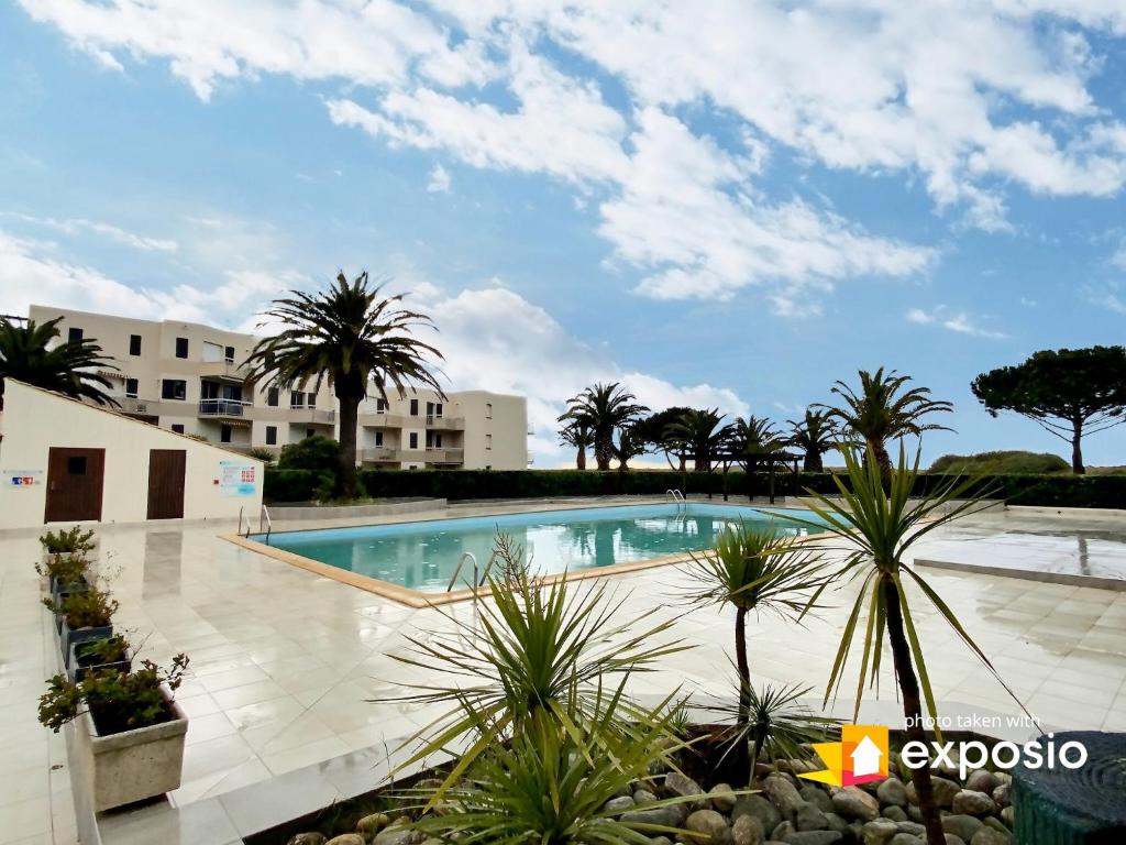 Studio 4 couchages piscine , plage , vue canigou - 1