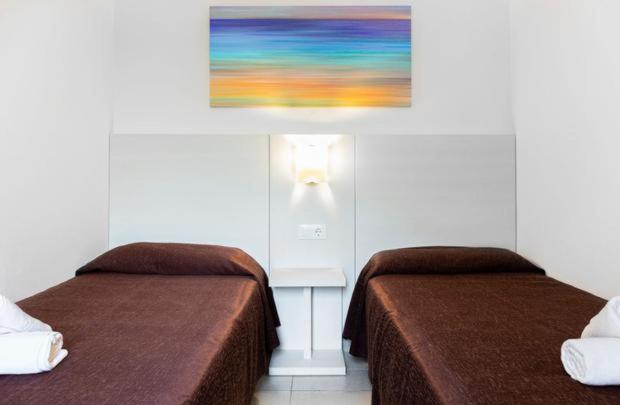 Aparthotel FLORA PARK & AQUAROCK — Hotel rooms in Cala'n Bosch, Balearic Islands