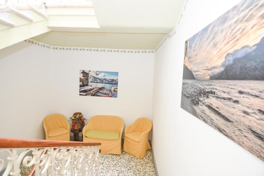 Hotel Modena old town photo