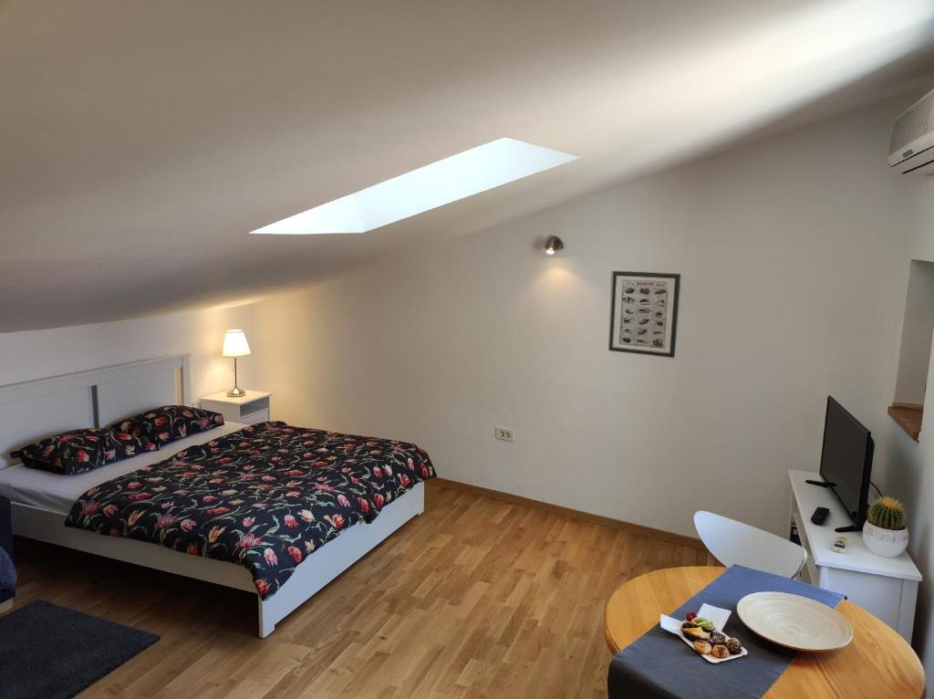Old Town Apartments photo