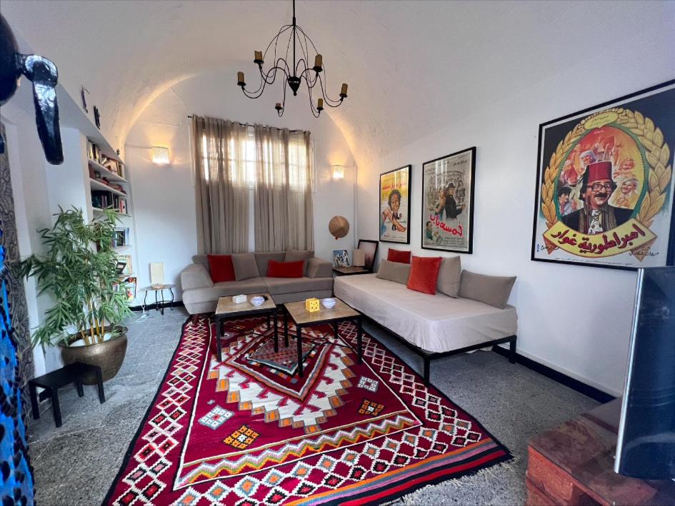 OLIVIA Guest House (Eya &amp; Abbes) — Hotel in Sidi Bou Said