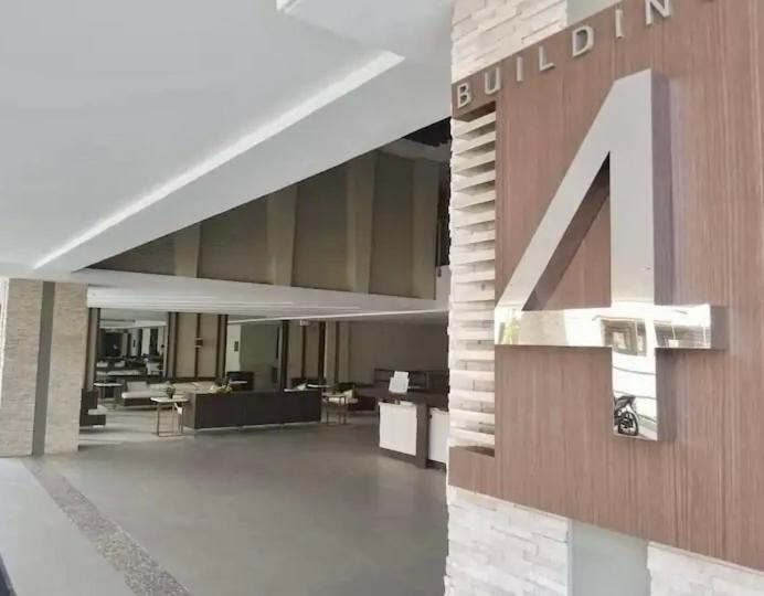 Escape N Chill Inn Affordable 1BR Condo Unit in Paranaque Near Airport with WIFI and Netflix photo