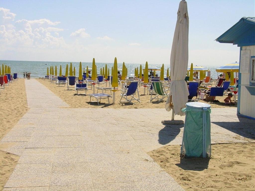 Villa a Lignano Pineta photo