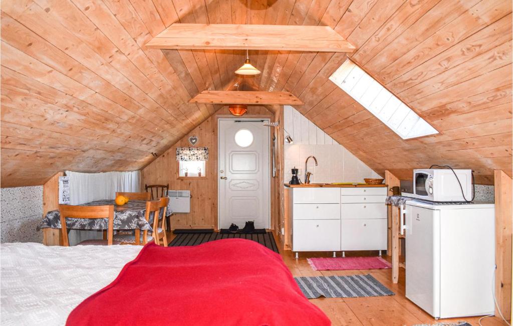 Stunning apartment in Johannishus with photo