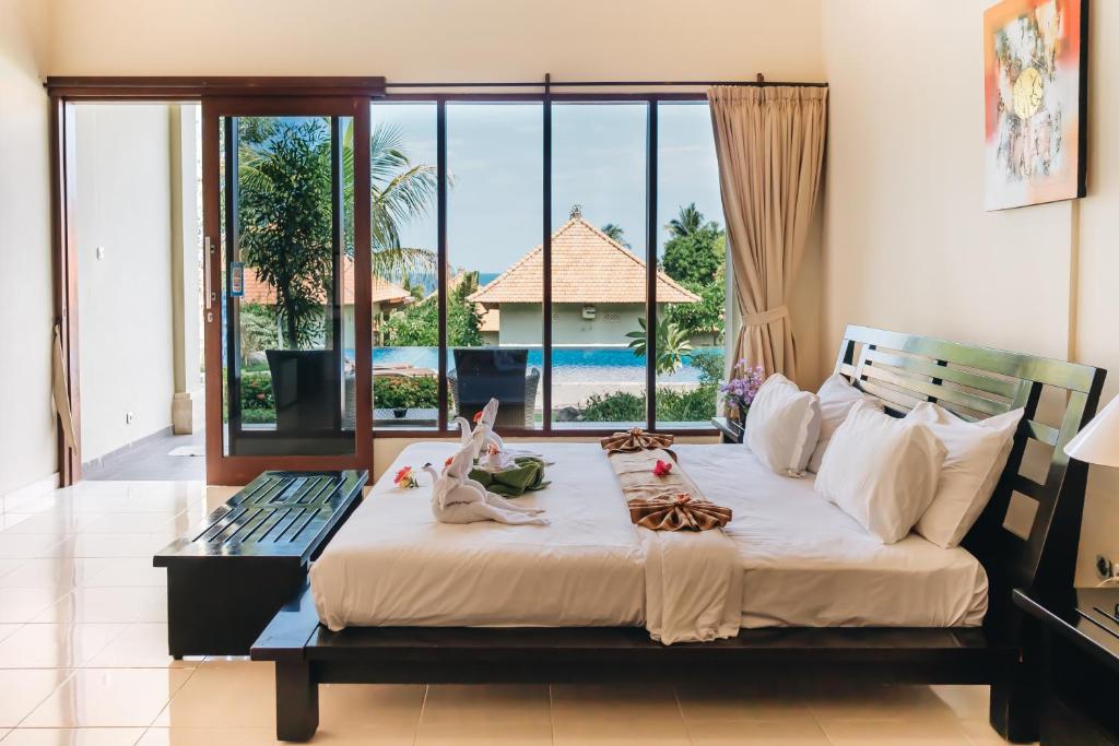 Balcony/terrace, Ocean View Tulamben Dive & Resort  in Bali