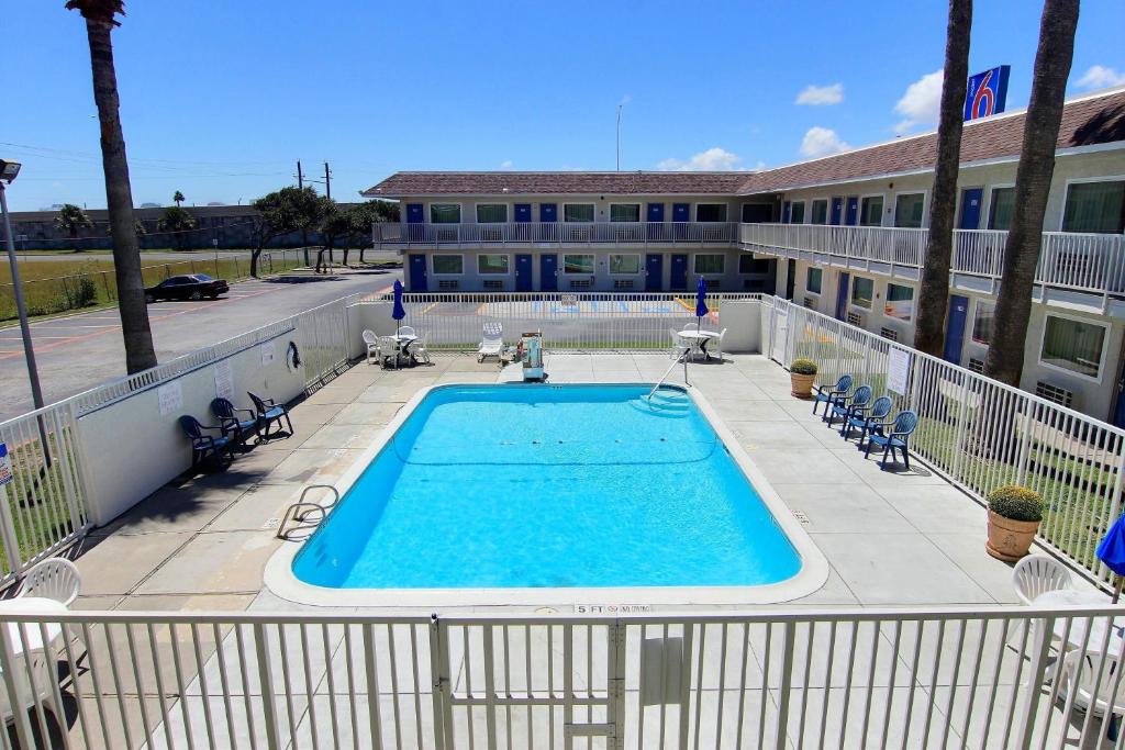 Motel 6-Corpus Christi, TX - East - North Padre Island photo