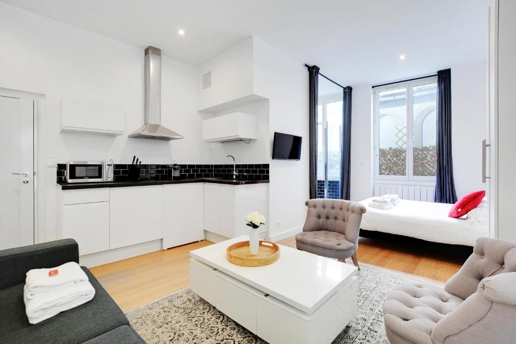 Charming and calm studio - 4P -Beaubourg Quarter - 2