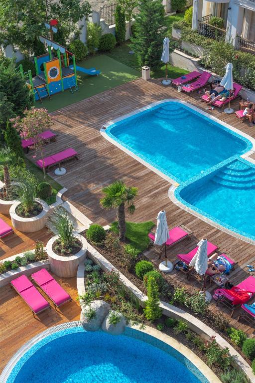 Harmony Suites Saint Vlas photo