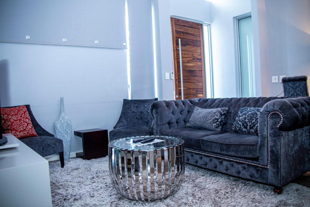 Serviced apartments in Eros — Hotel in Windhoek