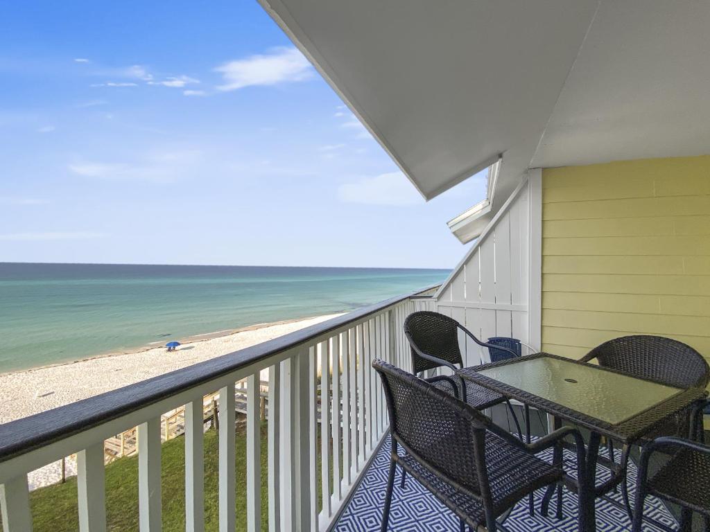Highview Sunseekers 7 Condo photo