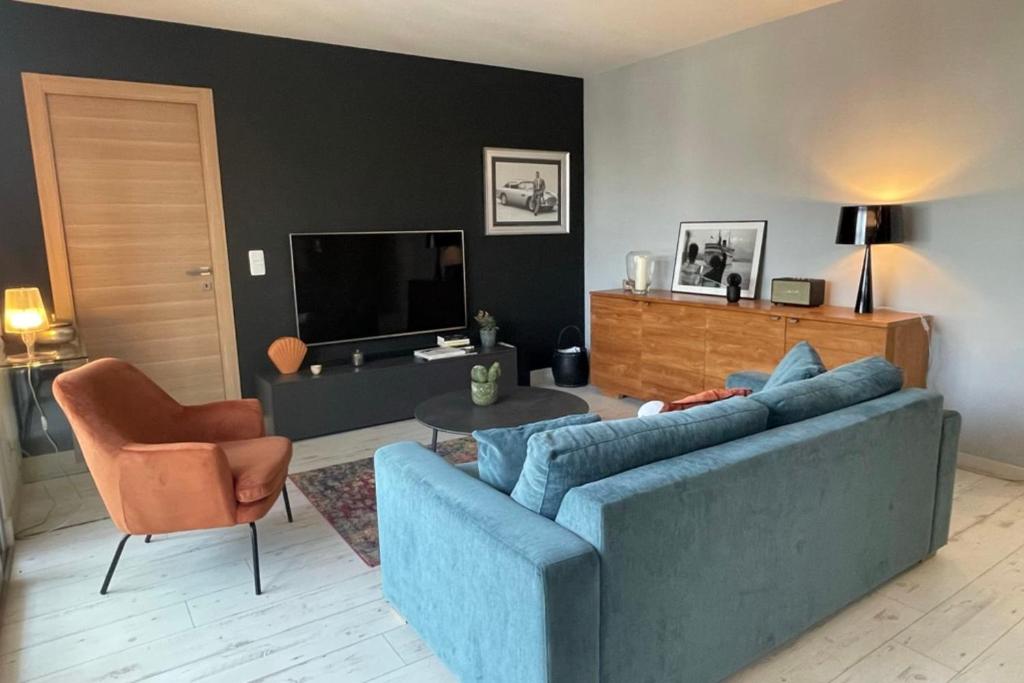 Deux pièces spacieux Place de Gaulle centre-ville d'Antibes avec extérieur - 1