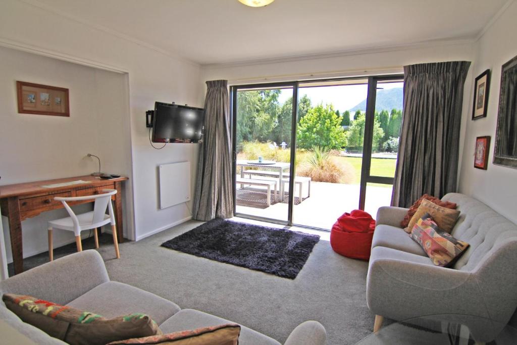 Apartment with Mountain View, Stash Palace Holiday Apartment in Hanmer Springs