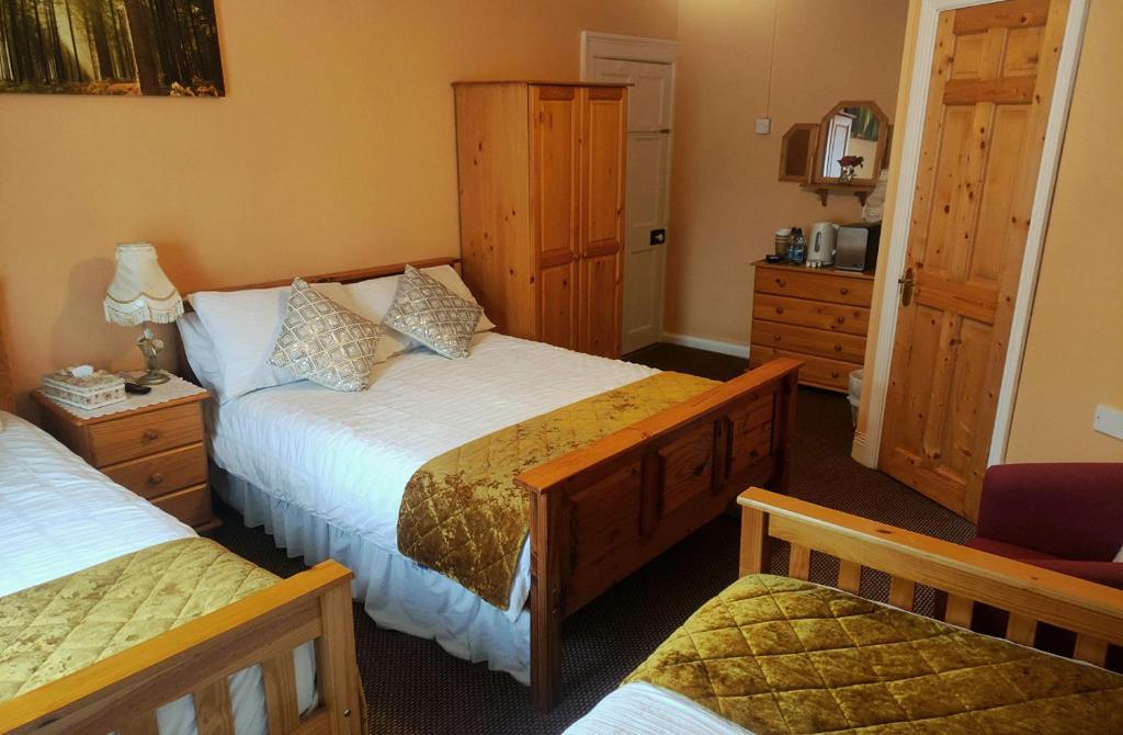 Inishross House photo