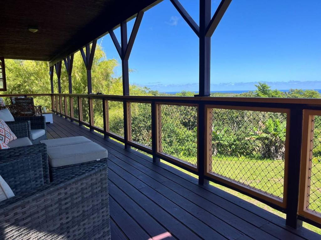 Off-Grid Getaway with Ocean Views in Paradise, Pahoa