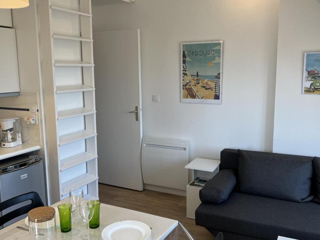 Appartement 2 pièces en bord de mer avec accès direct à la plage de Cabourg, proche Thalassothérapie - FR-1-487-336 - 4