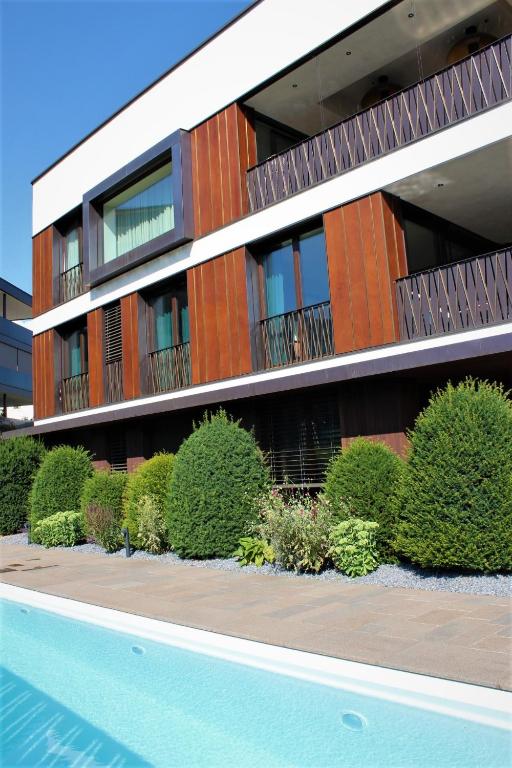 ANTON . Luxury stay — Hotel in Brunico