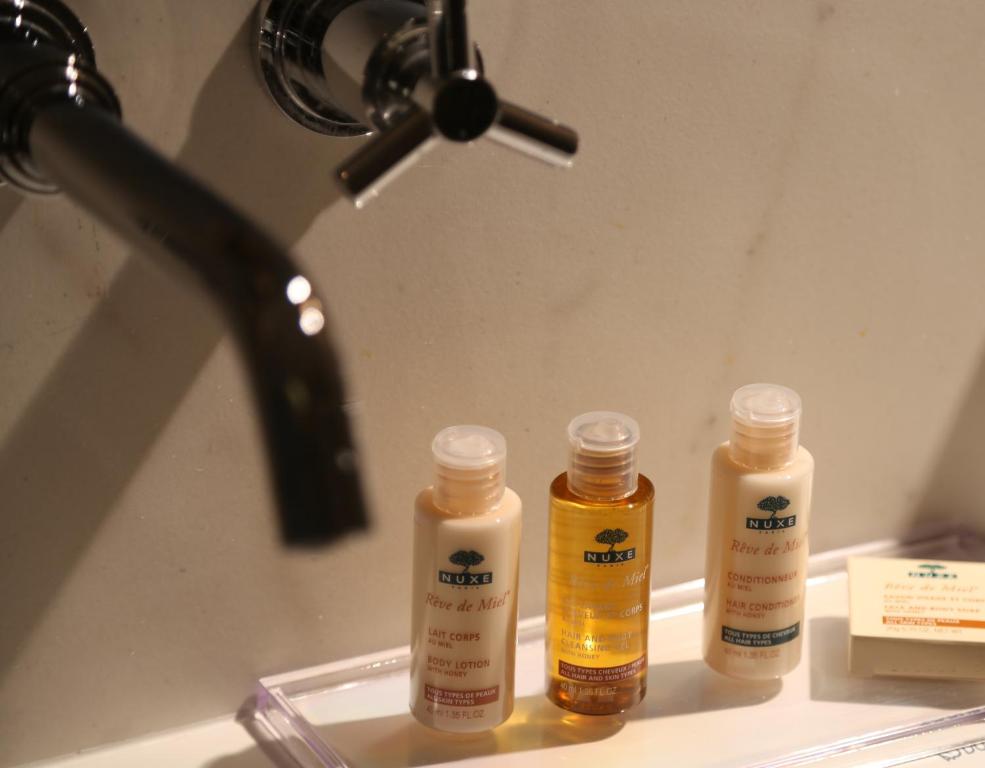 Top rated room amenities