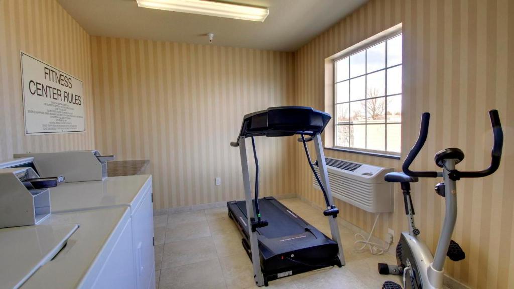 Cobblestone Hotel Wayne Photo 21