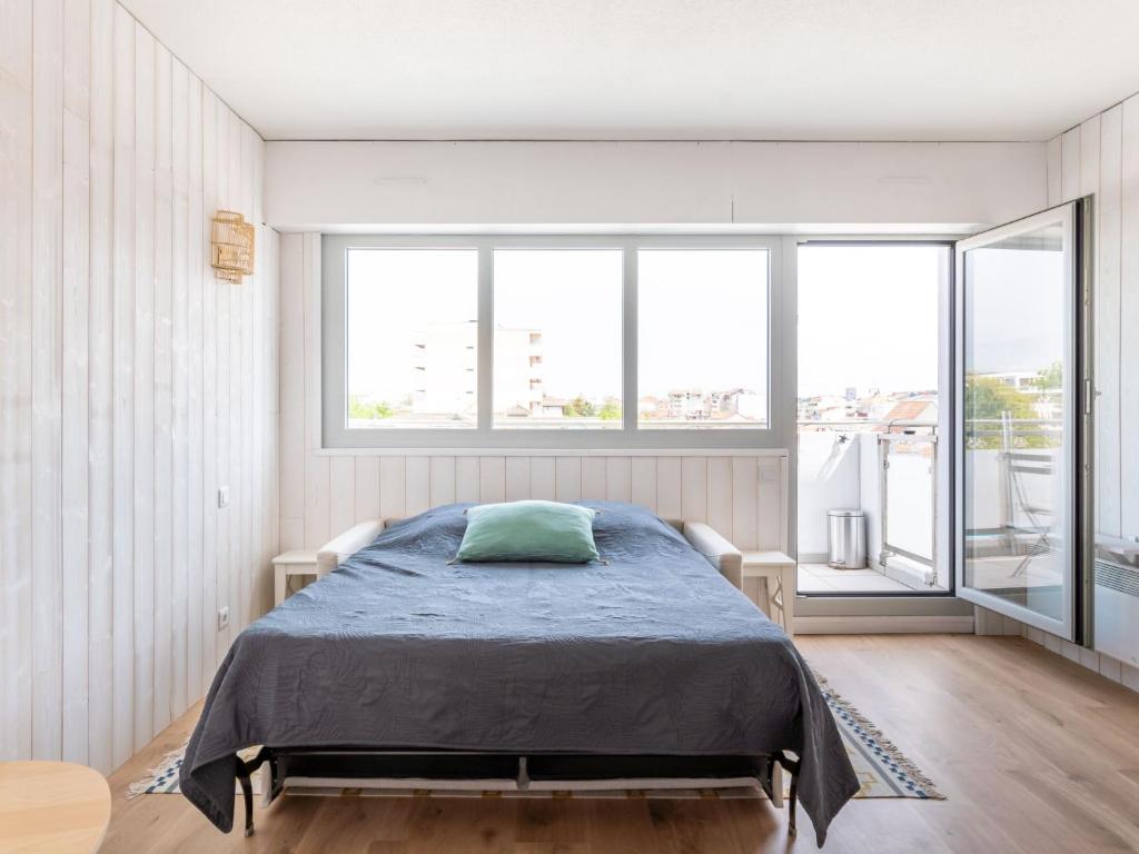Studio Jetée des Marins-5 by Interhome - 5