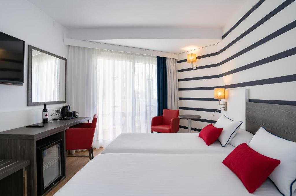 Medplaya Hotel Riudor - Adults Recommended — Hotel rooms in Benidorm, Valencian Community