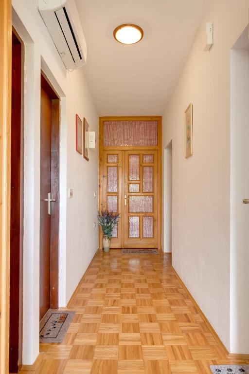 Rooms Marijana Obrovac photo