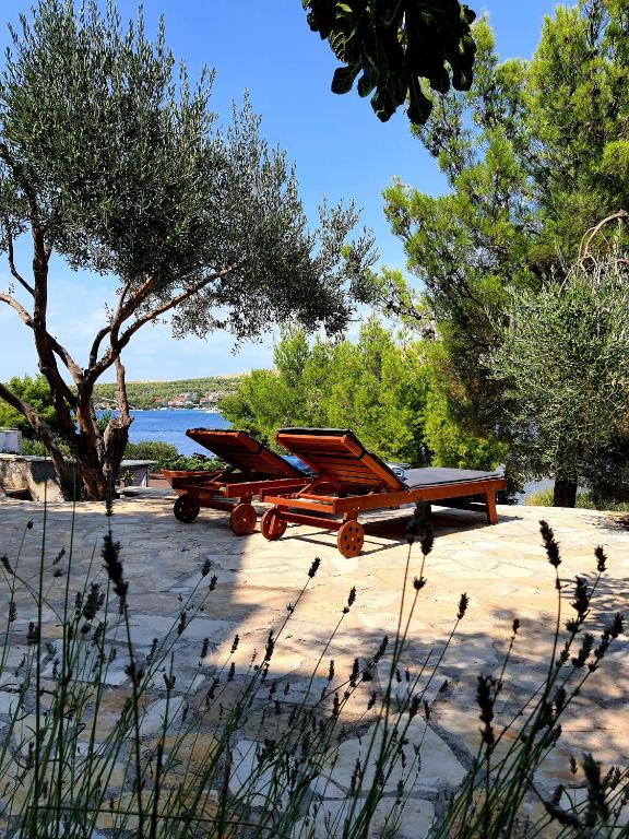 Villa Gjardini - Sparadici — Hotel in Primosten