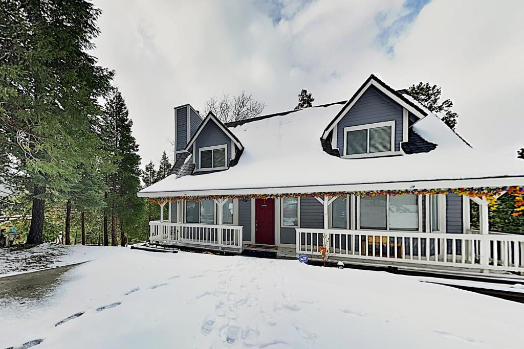 Tree-Top Getaway, Lake Arrowhead