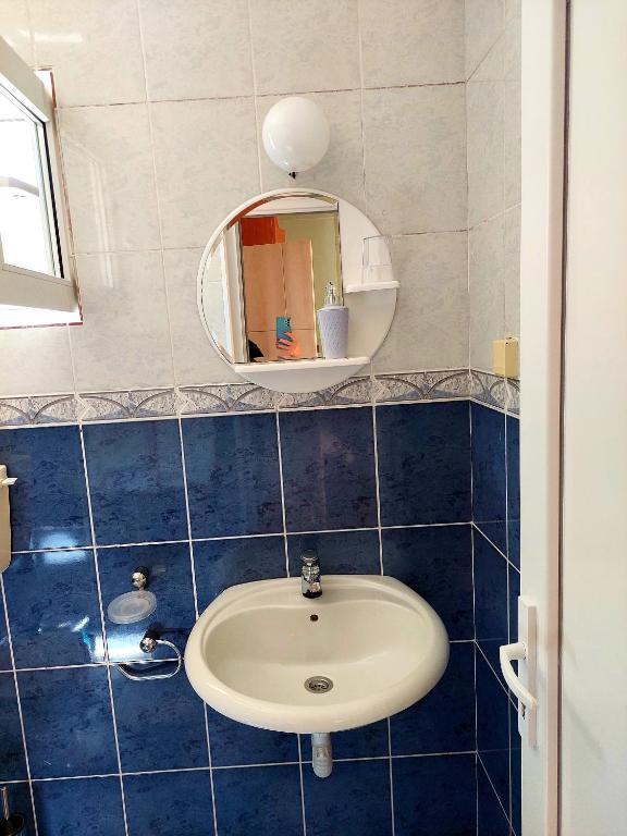 Apartments and Rooms Lijesevic photo