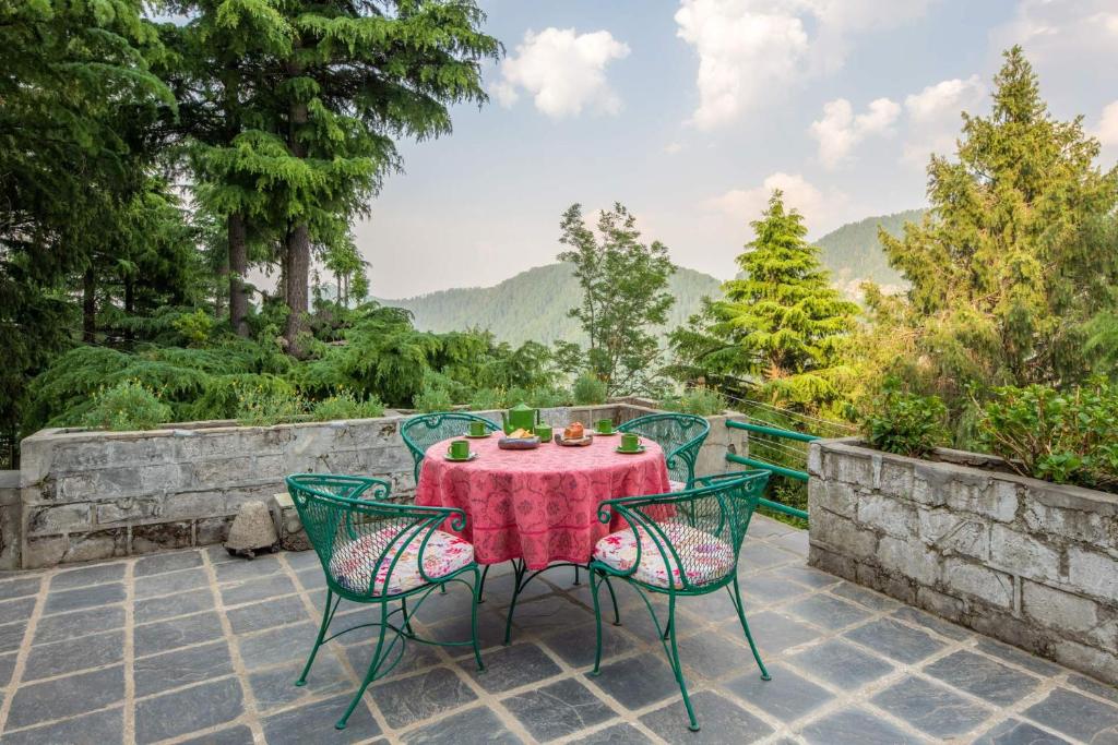 StayVista at Teddy's Lodge photo