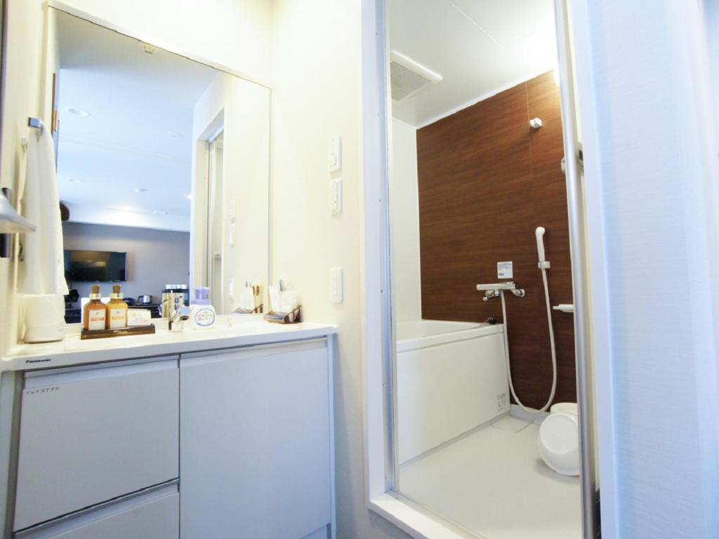 Hotel Livemax Kasai Ekimae photo