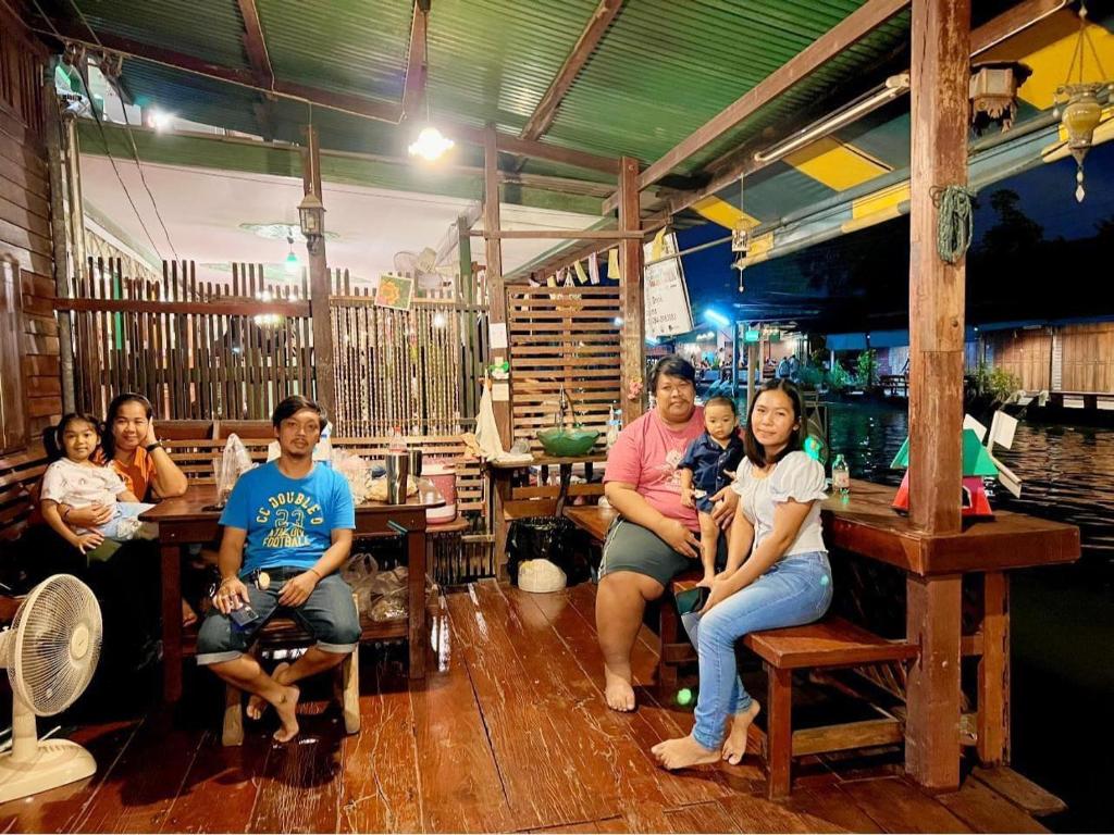 Baanklong Amphawa Homestay photo