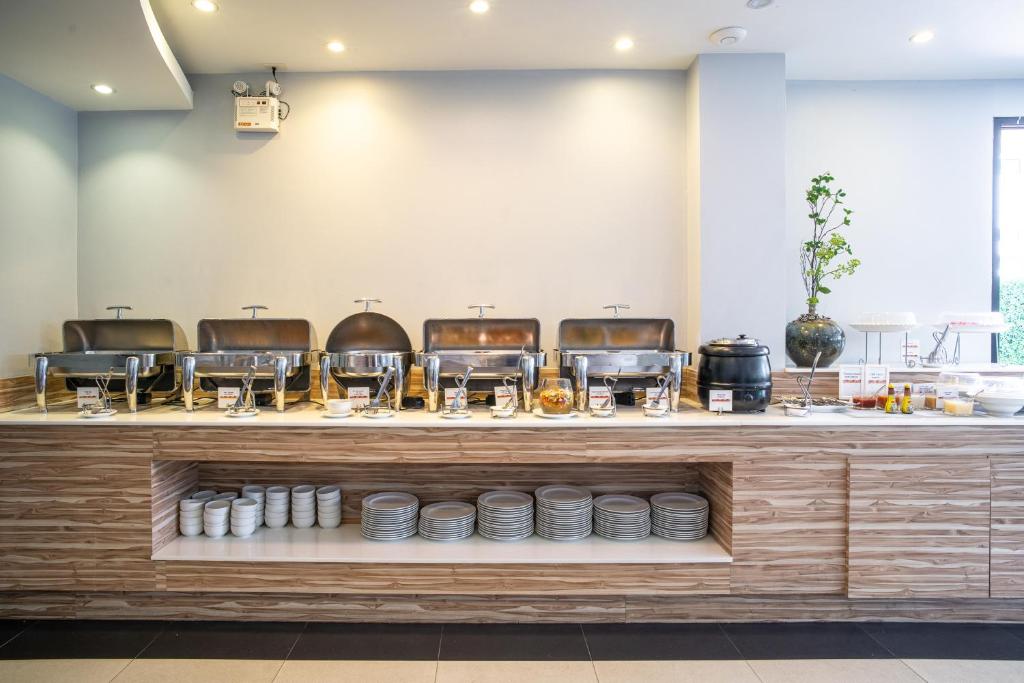 طعام و مشروبات