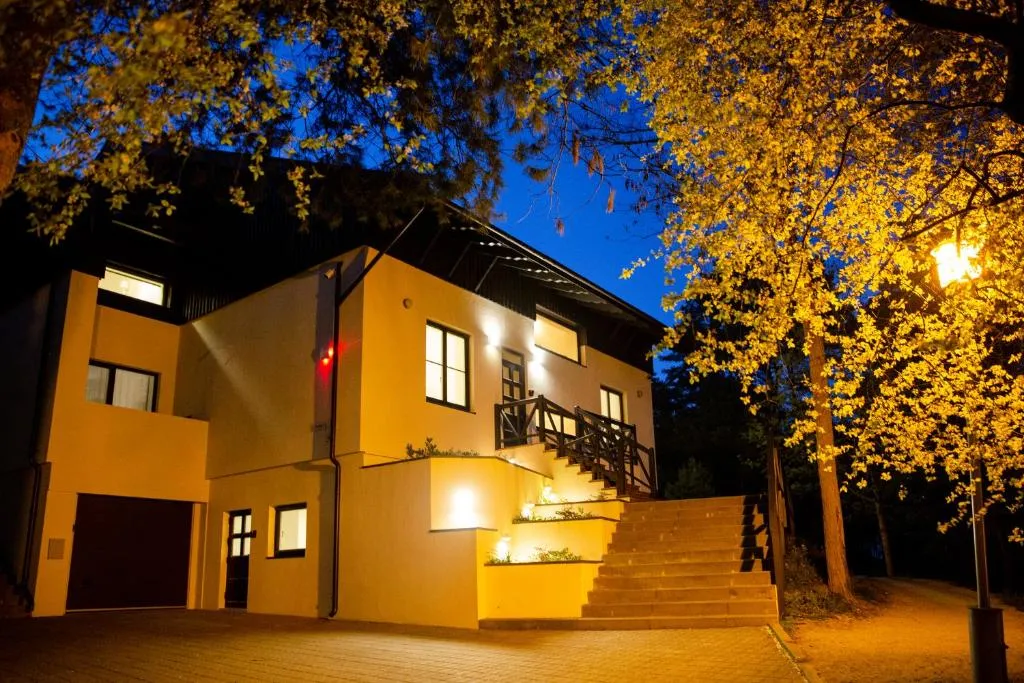Dvi Nidos, hotel in Nida