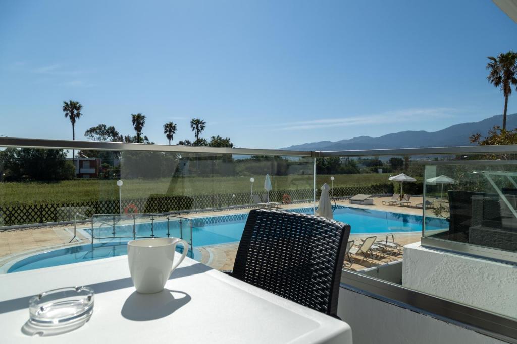 Miros Hotel Apartments photo