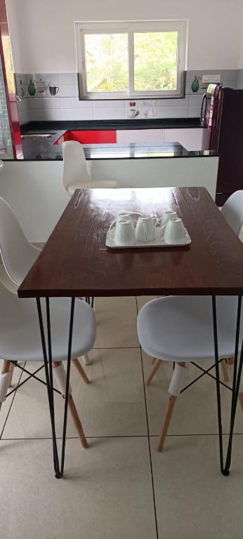 Golden Nest Homes 주방