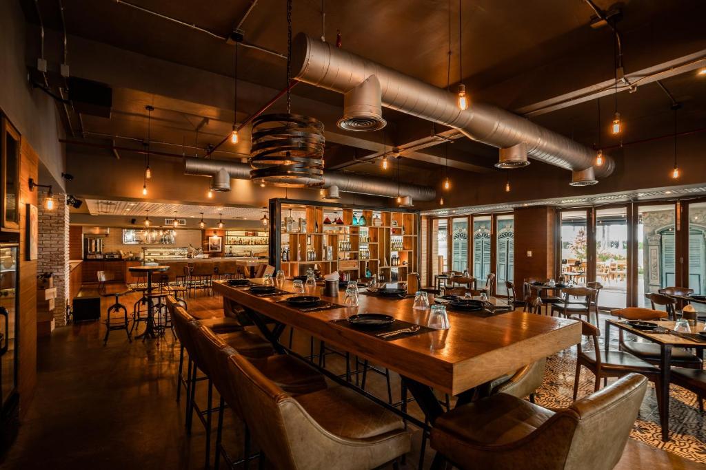 Restaurant, SAii Laguna Phuket in Phuket