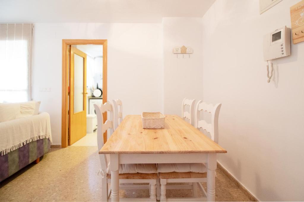 Global Vacacional, Practico apartamento con piscina en Residencial Brezo Canet - 4