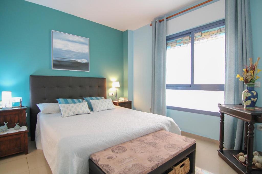 Apartamento céntrico en playa Arenal - MIRAIFACH - 2